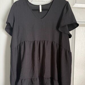 ❤️🖤 Mittoshop Black and Red V-Neck Babydoll Ruffle Top – Size L 🖤❤️